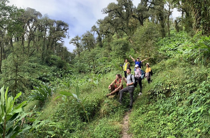 Lào Cai xây dựng 4 tour tham quan kết hợp thiện nguyện