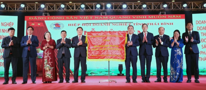 20 năm ngày Doanh nhân Việt Nam: Ghi dấu sự phát triển mạnh mẽ của doanh nghiệp Thái Bình 20 năm ngày Doanh nhân Việt Nam: Ghi dấu sự phát triển mạnh mẽ của doanh nghiệp Thái Bình