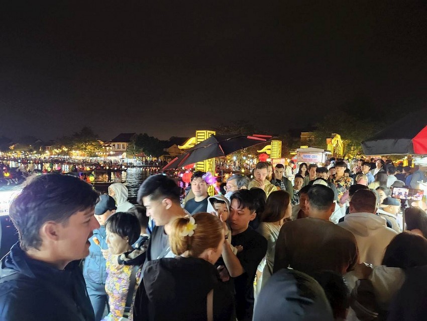 Trong những ngày nghỉ Tết Nguyên đán, thời tiết tại địa phương này khá đẹp