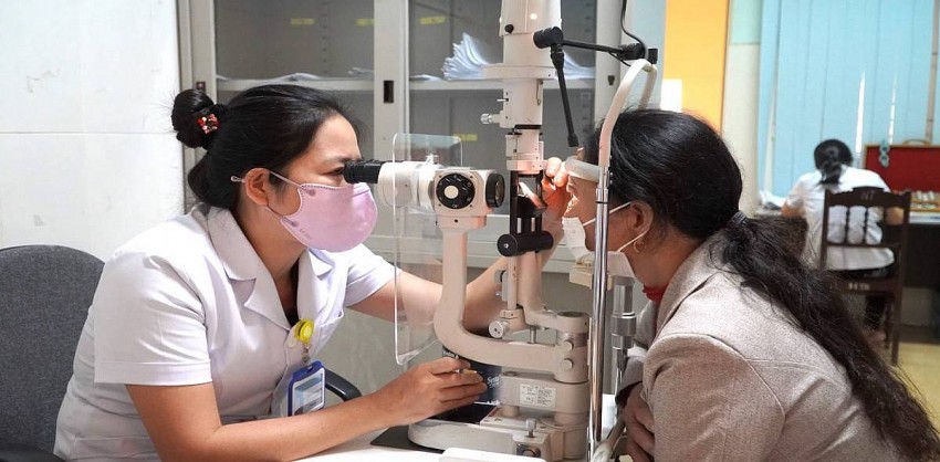 Phát triển hệ thống Y tế Quảng Bình  theo hướng công bằng, hiệu quả, chất lượng và bền vững Phát triển hệ thống Y tế Quảng Bình theo hướng công bằng, hiệu quả, chất lượng và bền vững