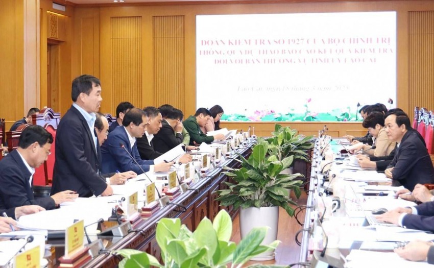 Đoàn kiểm tra số 1927 của Bộ Chính trị làm việc tại Lào Cai Đoàn kiểm tra số 1927 của Bộ Chính trị làm việc tại Lào Cai