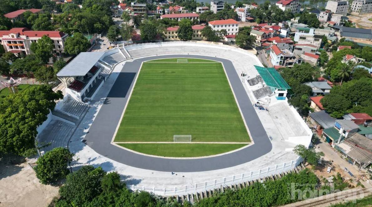 Diện mạo mới của sân vận động 44 tỷ đồng sắp về đích ở Phú Thọ