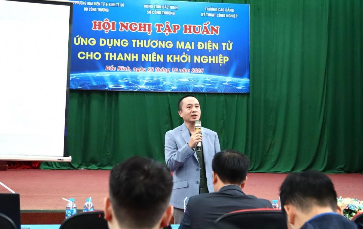 Ông Nguyễn Phan Huy Khôi, Giám đốc Trung tâm Hỗ trợ Thanh niên Khởi nghiệp Việt Nam