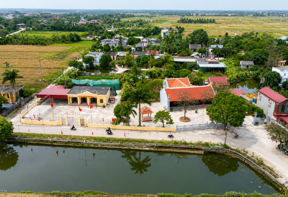 Đình làng Cẩn Du